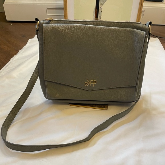 Freshly Picked Handbags - Freshly Picked light gray classic crossbody bag